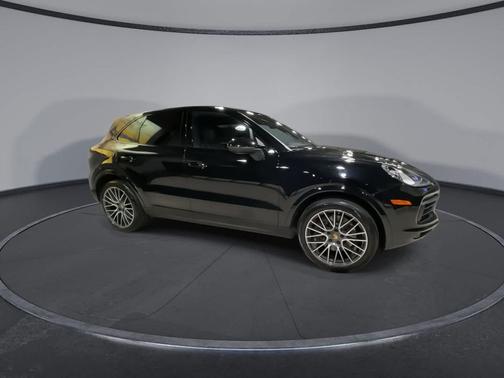2023 Porsche Cayenne