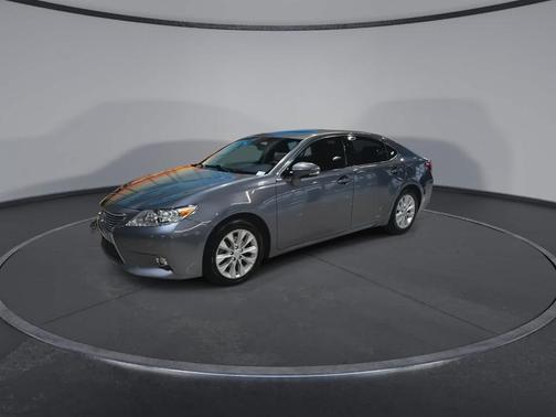 2015 Lexus ES 300h Base