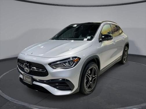 2022 Mercedes-Benz GLA 250 Base 4MATIC