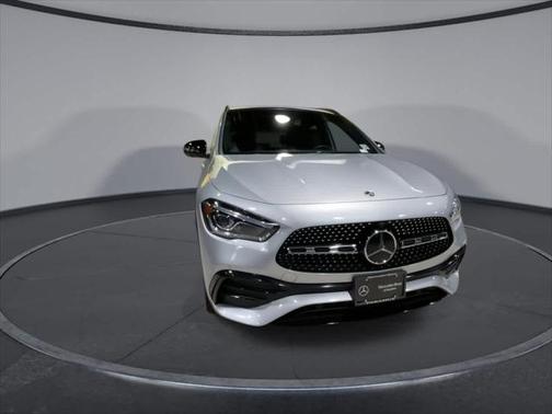 2022 Mercedes-Benz GLA 250 Base 4MATIC