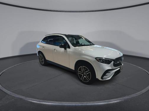 2025 Mercedes-Benz GLC 300 Base 4MATIC