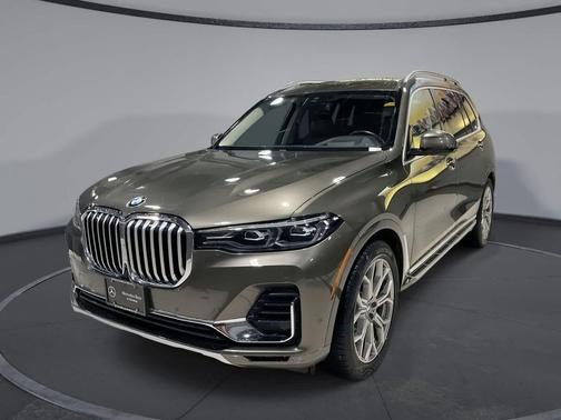 2022 BMW X7 xDrive40i