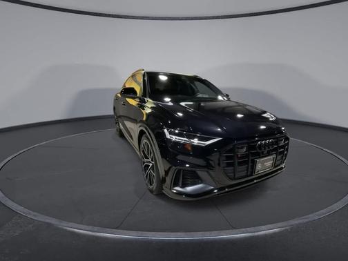 2021 Audi SQ8 4.0T quattro Premium Plus