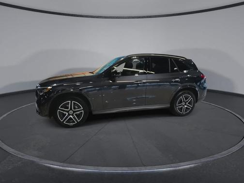 2026 Mercedes-Benz GLC 300 Base 4MATIC