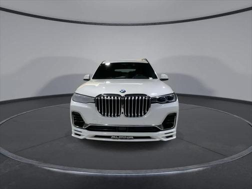 2021 BMW X7 M50i