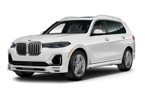 2021 BMW X7 M50i