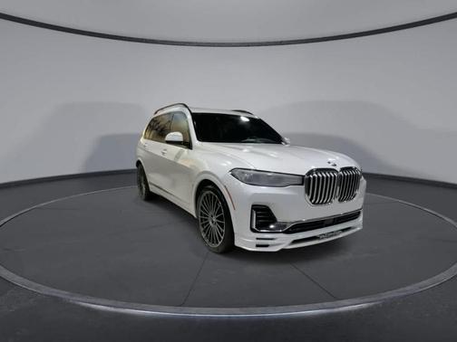 2021 BMW X7 M50i