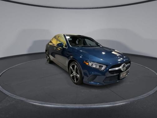 2022 Mercedes-Benz A-Class A 220 4MATIC