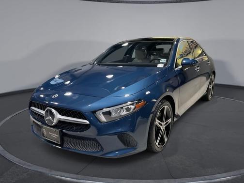 2022 Mercedes-Benz A-Class A 220 4MATIC