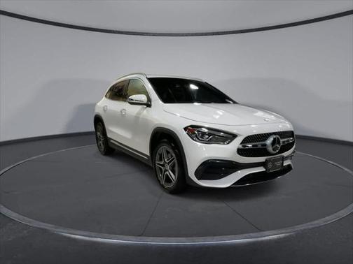 2021 Mercedes-Benz GLA 250 Base 4MATIC