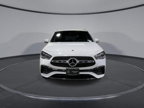 2021 Mercedes-Benz GLA 250 Base 4MATIC