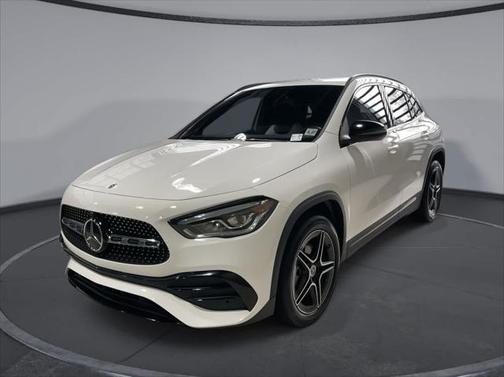 2022 Mercedes-Benz GLA 250 Base 4MATIC