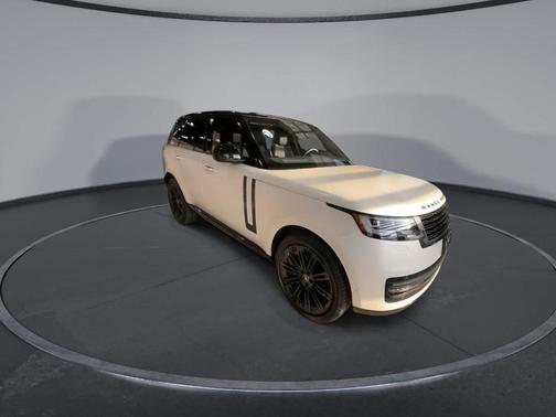 2023 Land Rover Range Rover P530 SE