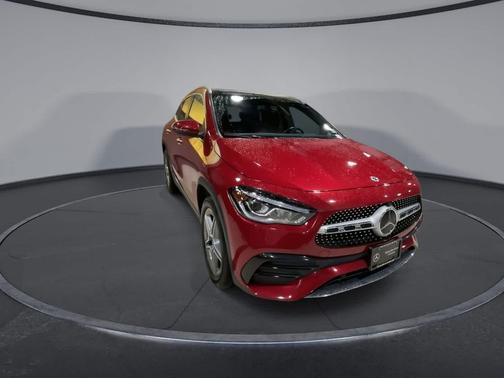 2022 Mercedes-Benz GLA 250 Base 4MATIC