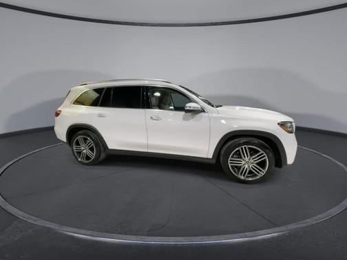 2024 Mercedes-Benz GLS 450 4MATIC