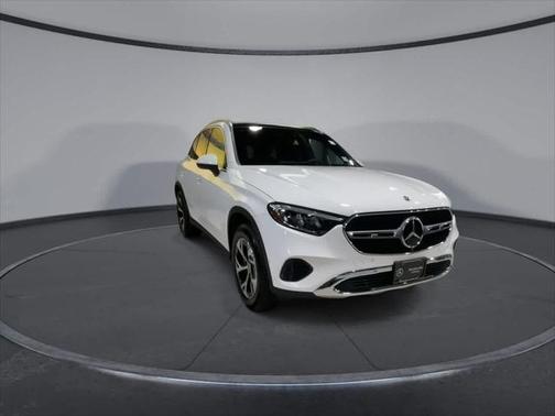 2025 Mercedes-Benz GLC 350e Base 4MATIC