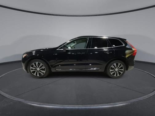 2022 Volvo XC60 B5 Inscription