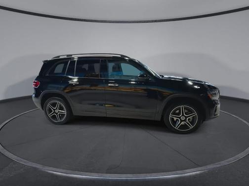 2025 Mercedes-Benz GLB 250 Base 4MATIC