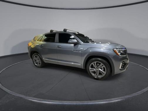 2024 Volkswagen Atlas Cross Sport 2.0T SEL R-Line