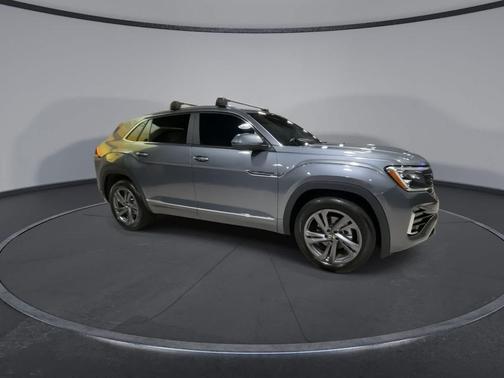 2024 Volkswagen Atlas Cross Sport 2.0T SEL R-Line