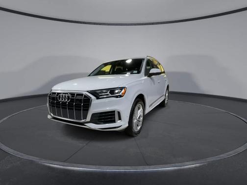 2020 Audi Q7 55 Premium Plus
