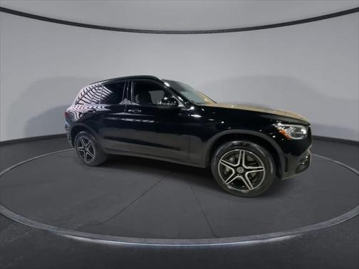 2022 Mercedes-Benz GLC 300 Base 4MATIC
