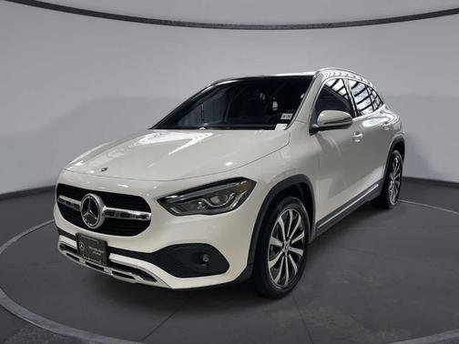 2022 Mercedes-Benz GLA 250 Base 4MATIC