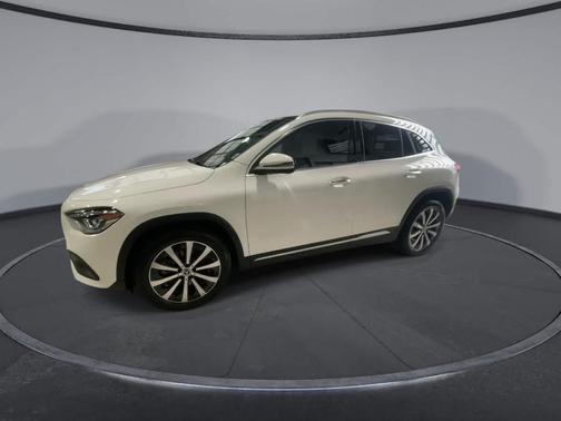 2022 Mercedes-Benz GLA 250 Base 4MATIC