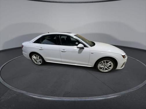 2021 Audi A4 45 S line Prestige