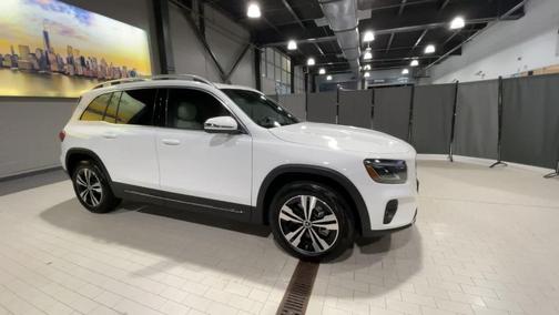 2025 Mercedes-Benz GLB 250 Base 4MATIC