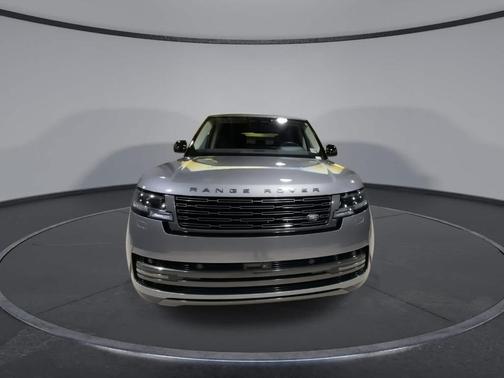 2023 Land Rover Range Rover P400 SE