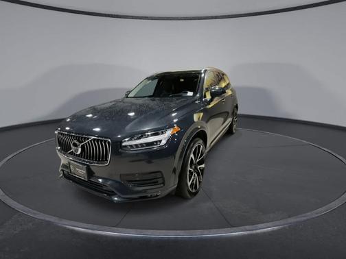 2021 Volvo XC90 T6 Momentum 6 Passenger