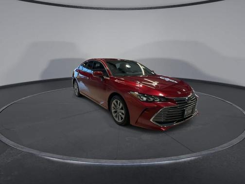 Ruby Flare Pearl 2019 Toyota Avalon XLE