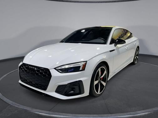 2022 Audi A5 45 S line Premium Plus