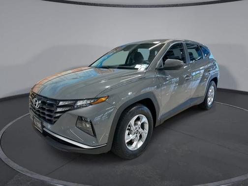 Hampton Gray 2024 Hyundai TUCSON SE