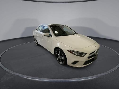 2022 Mercedes-Benz A-Class A 220 4MATIC