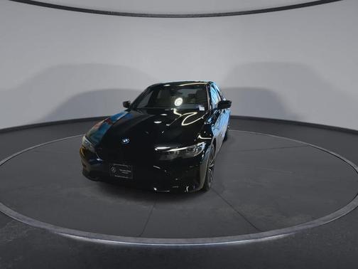 2019 BMW 330 i xDrive