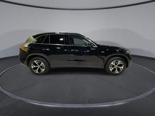 2025 Mercedes-Benz GLC 350e Base 4MATIC