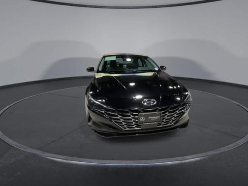 2021 Hyundai ELANTRA Limited