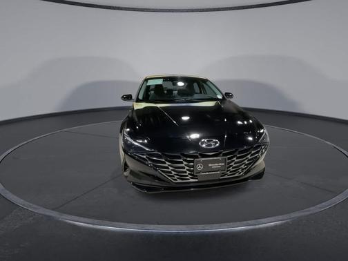 2021 Hyundai ELANTRA Limited