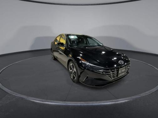 2021 Hyundai ELANTRA Limited