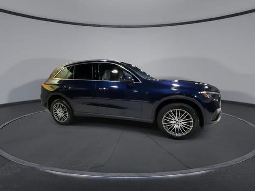2023 Mercedes-Benz GLC 300 Base 4MATIC