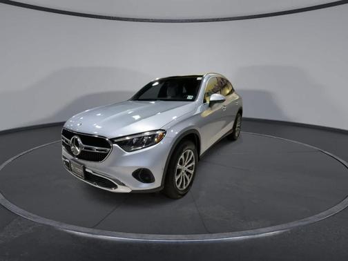 2025 Mercedes-Benz GLC 300 Base 4MATIC
