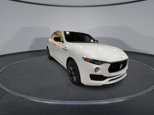 2024 Maserati Levante GT Ultima