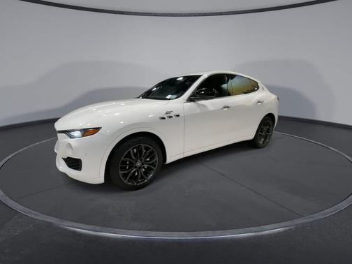 2024 Maserati Levante GT Ultima