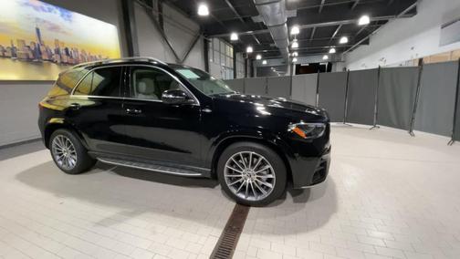 2025 Mercedes-Benz GLE 450e 4MATIC