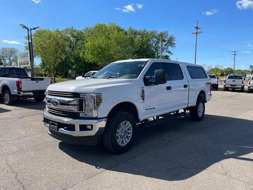Oxford White 2018 Ford F-250 XLT