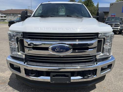 Oxford White 2018 Ford F-250 XLT