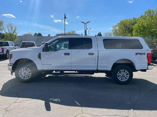 Oxford White 2018 Ford F-250 XLT