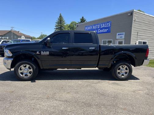 BLACK 2018 RAM 2500 Big Horn Crew Cab 4x4 6'4' Box